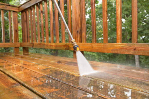 Why Choose Our Certified Pressure Washing Experts for Your Project Needs in Linden, TX?